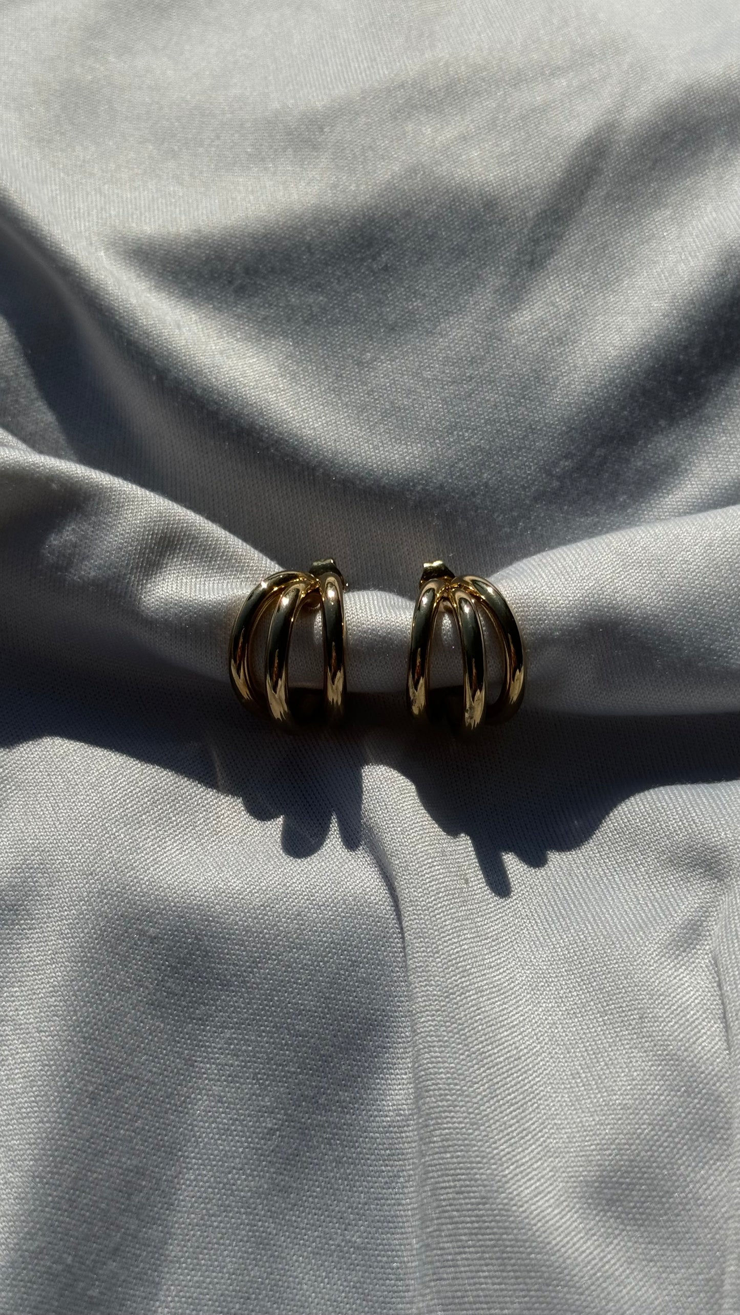 'Ekolu Earrings